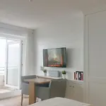 Duenenhof Zum Kronprinzen, App 88 아파트 *