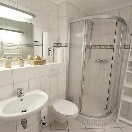 Duenenhof Zum Kronprinzen, App 88 *